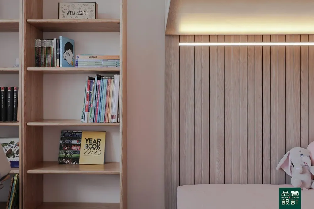 Daintree Residence 2 Bedroom — interior by Noble Interior Design (17 of 25)