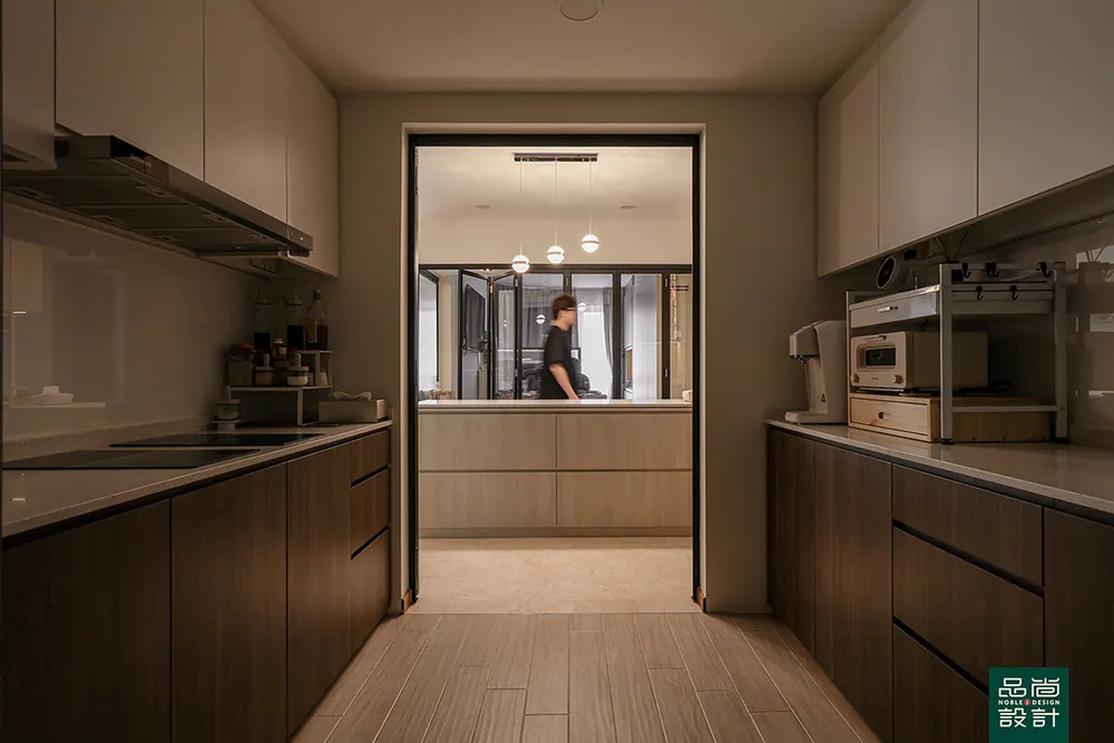 Edelweiss Park 3 Bedroom — interior by Noble Interior Design
