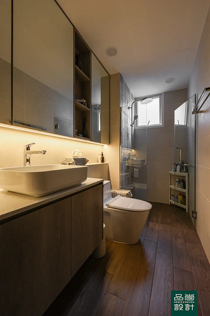 Edelweiss Park 3 Bedroom — interior by Noble Interior Design