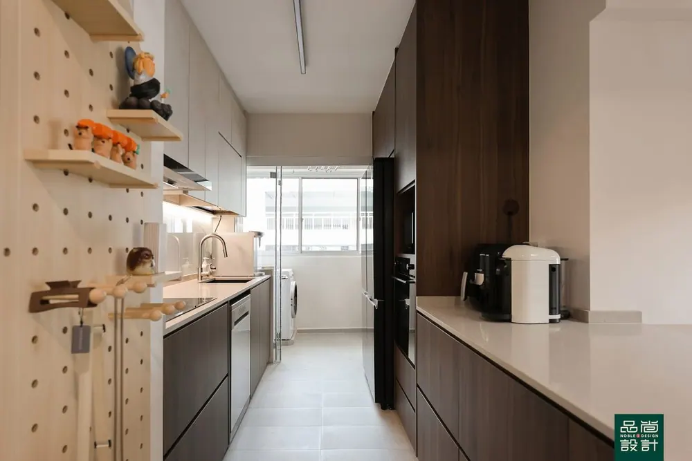 Fajar Hills 4-room — interior by Noble Interior Design