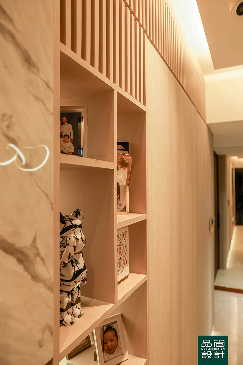Fourth Avenue Residences 3 Bedroom — interior by Noble Interior Design