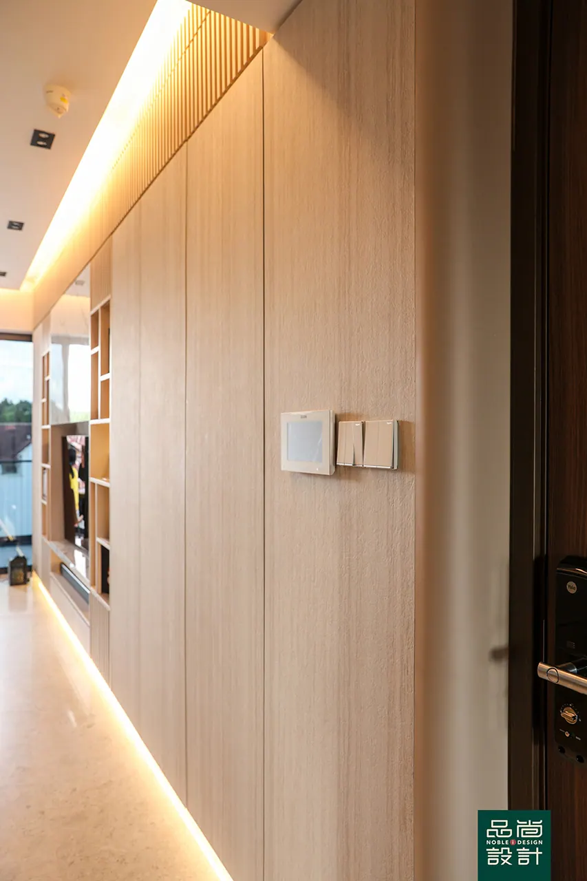 Fourth Avenue Residences 3 Bedroom — interior by Noble Interior Design