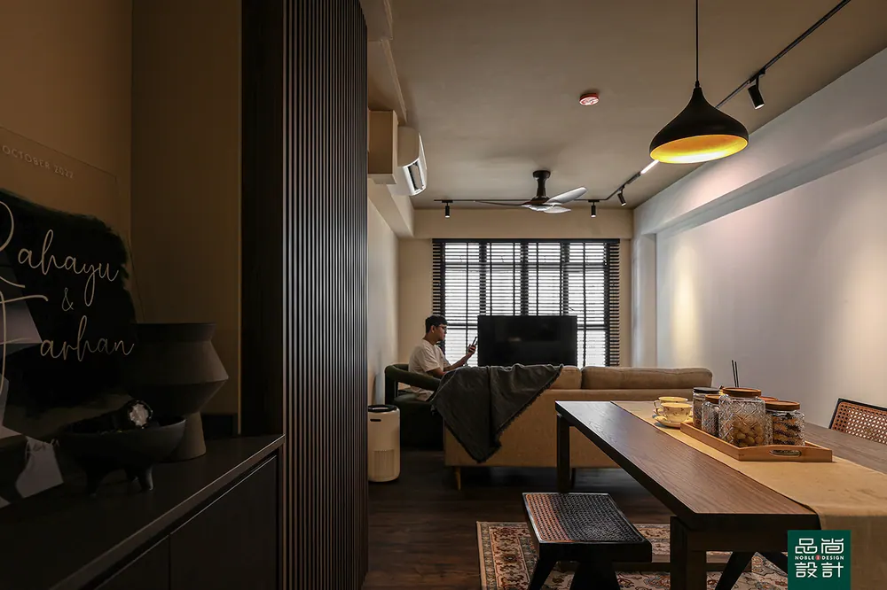 Tengah Garden Vines 4-room — interior by Noble Interior Design