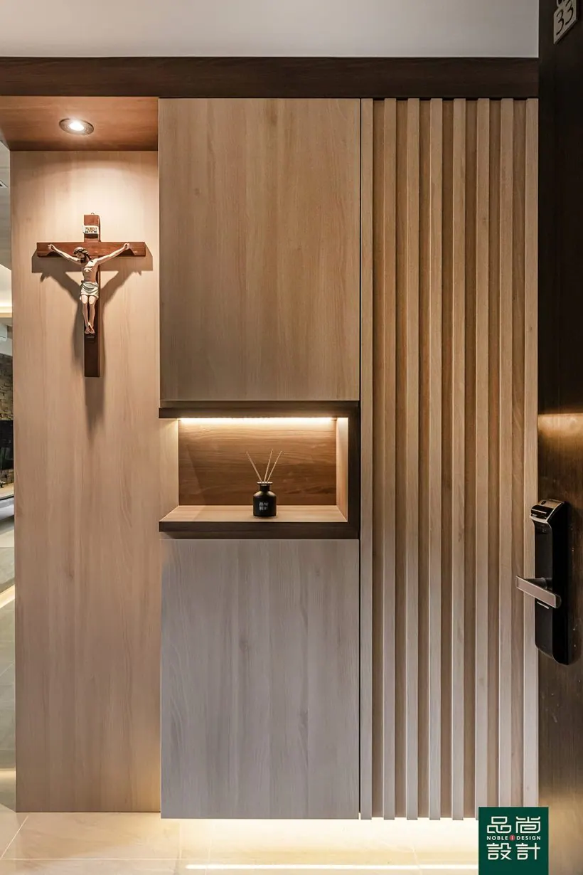Grandeur Park Residences 3 Bedroom — interior by Noble Interior Design
