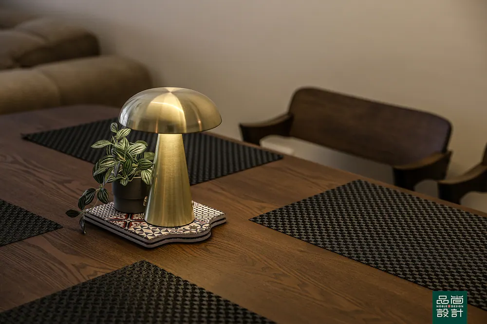 Tampines GreenEmerald 4-room — interior by Noble Interior Design