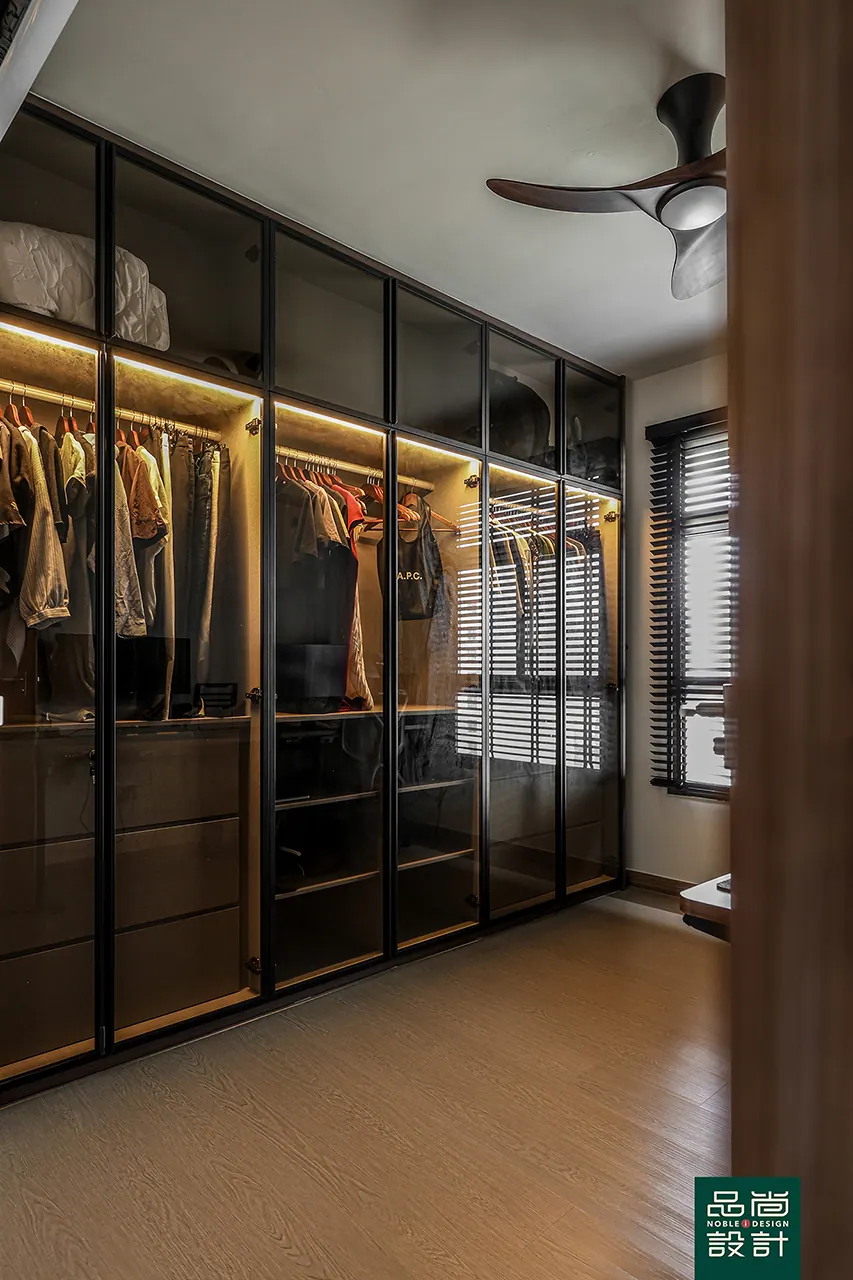 Tampines GreenEmerald 4-room — interior by Noble Interior Design