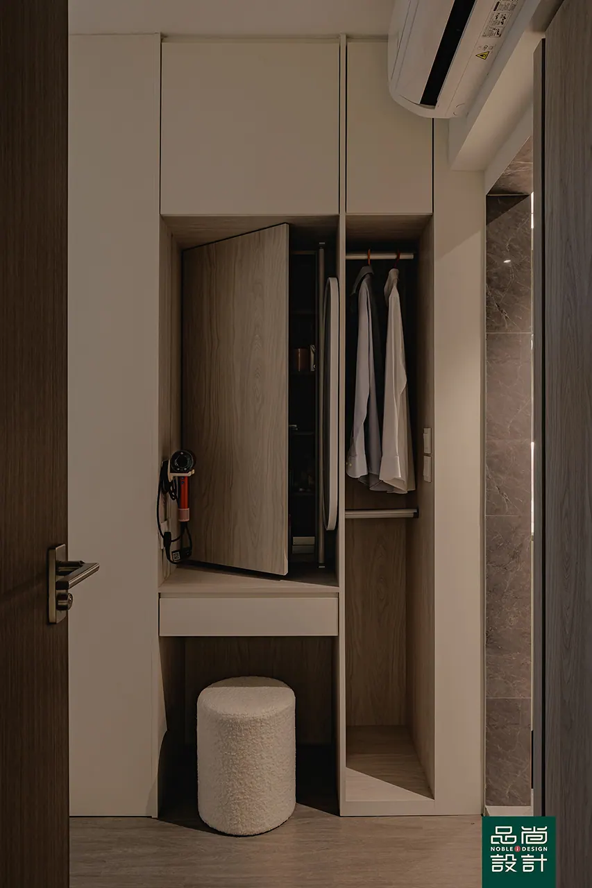 Hougang Olive 4-room — interior by Noble Interior Design