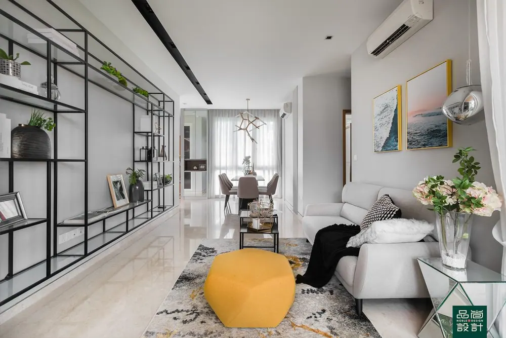 Living room in Infini @ East Coast 4 Bedroom — interior by Noble Interior Design