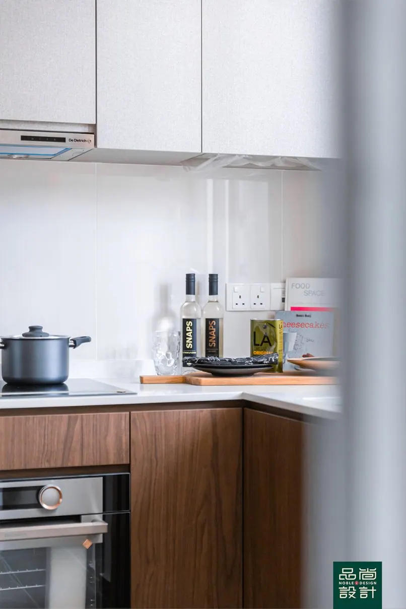 Infini @ East Coast 4 Bedroom — interior by Noble Interior Design