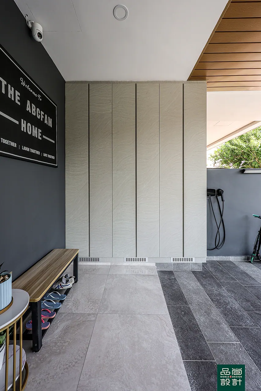 3-Storey Semi-Detached — interior by Noble Interior Design (5 of 36)