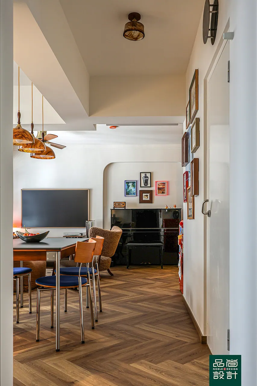 Kempas Residences 4-room — interior by Noble Interior Design