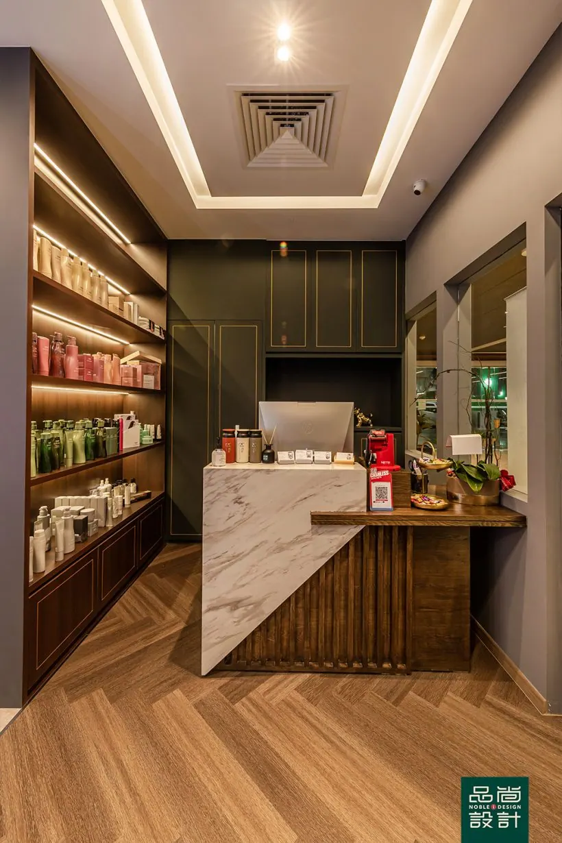 Kiu Hair Gallery — interior by Noble Interior Design