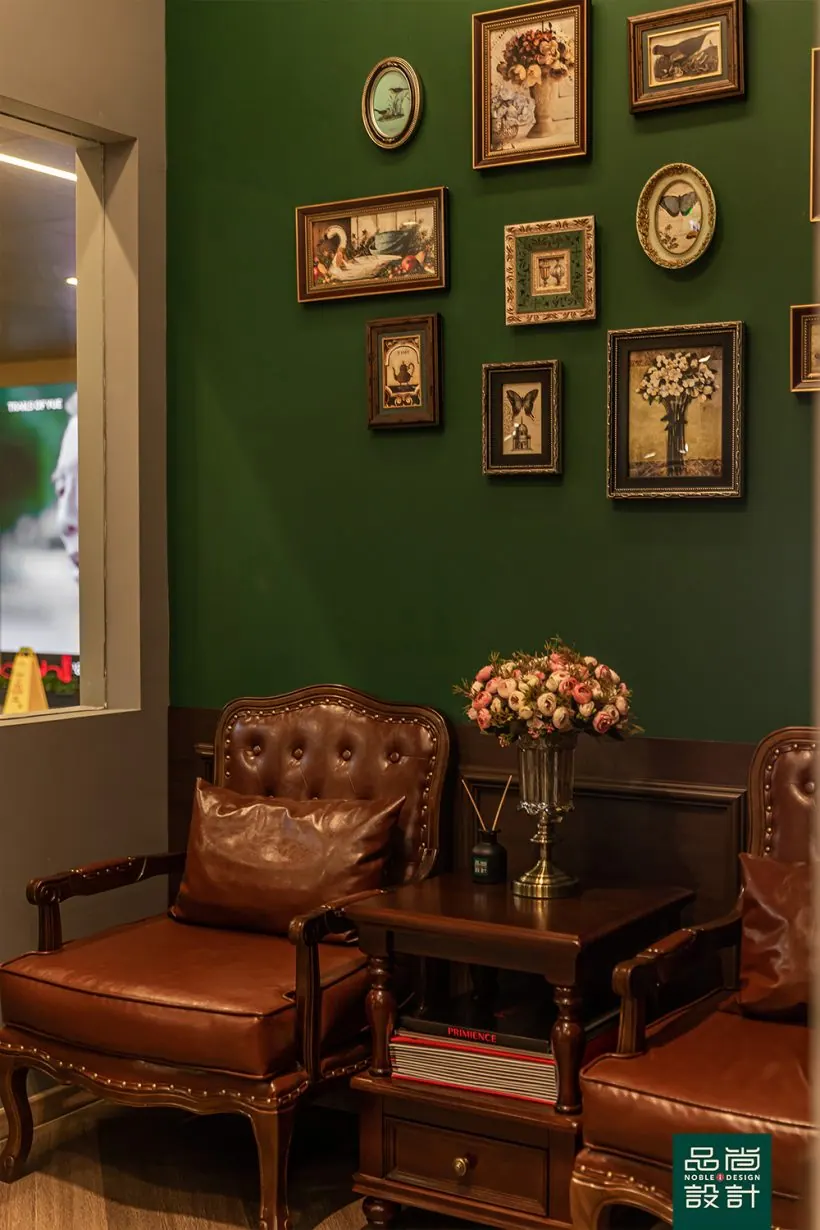 Kiu Hair Gallery — interior by Noble Interior Design