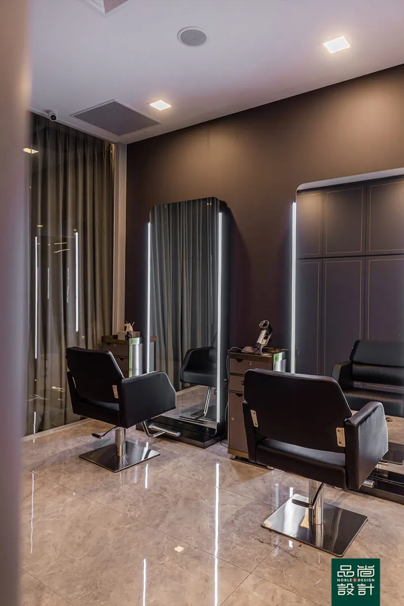 Kiu Hair Gallery — interior by Noble Interior Design