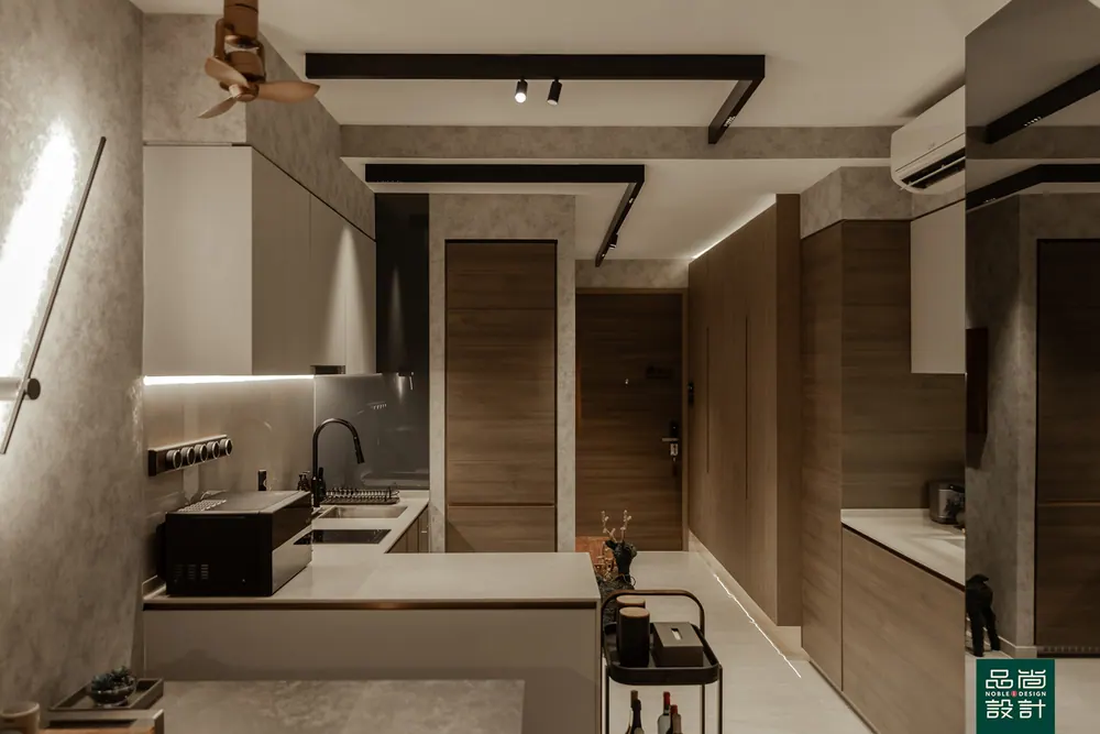 The Gentlemen’s Haven: A Stylish Escape — interior by Noble Interior Design (16 of 50)