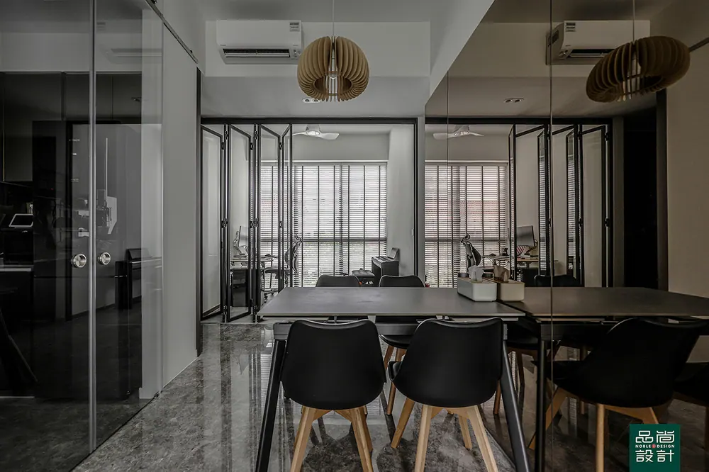 Mooi Residences 3 Bedroom — interior by Noble Interior Design