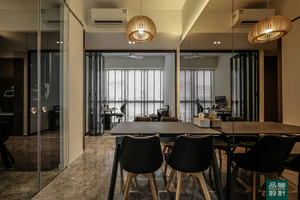 Mooi Residences 3 Bedroom — interior by Noble Interior Design