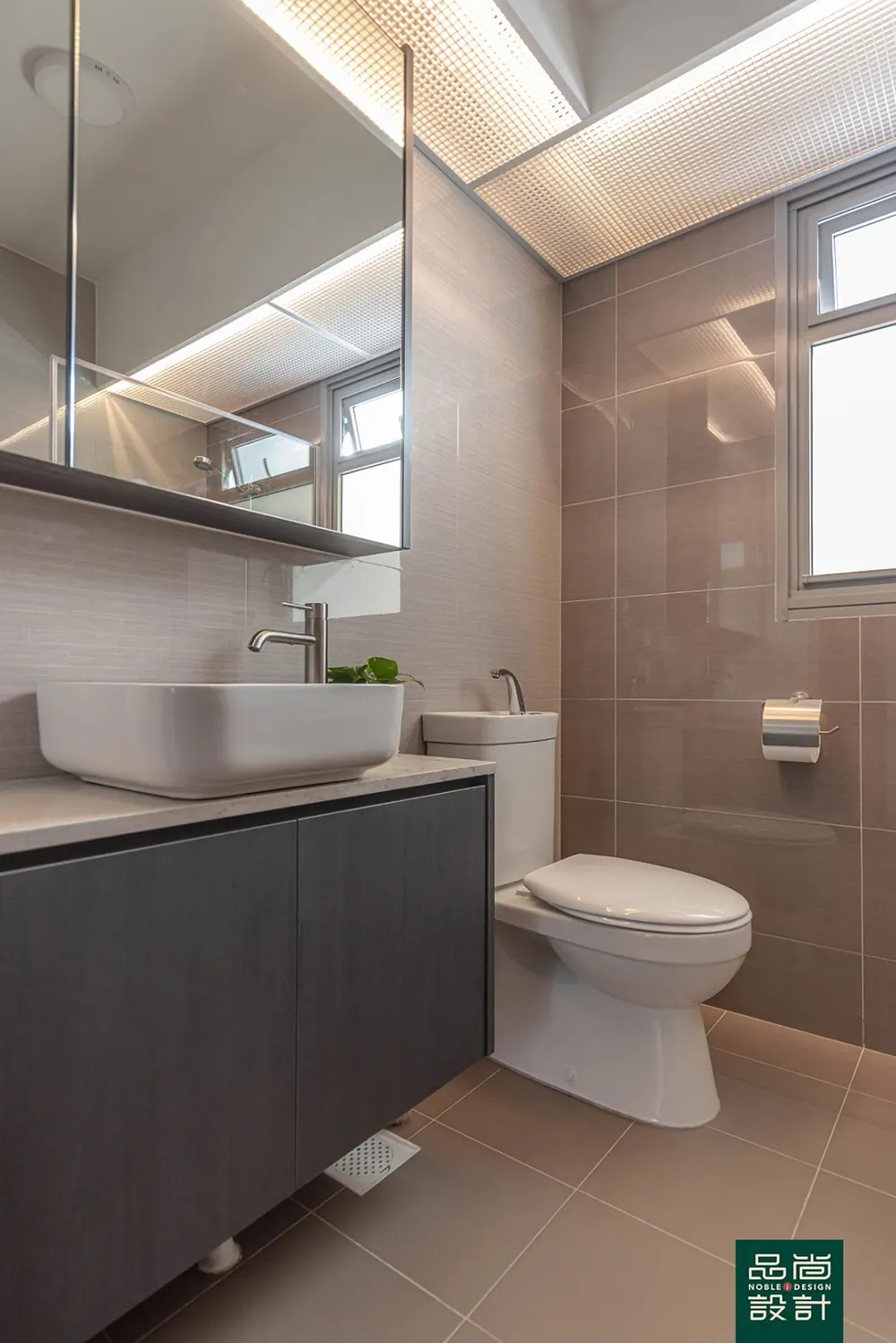Northshore Cove 4-room — interior by Noble Interior Design (30 of 31)