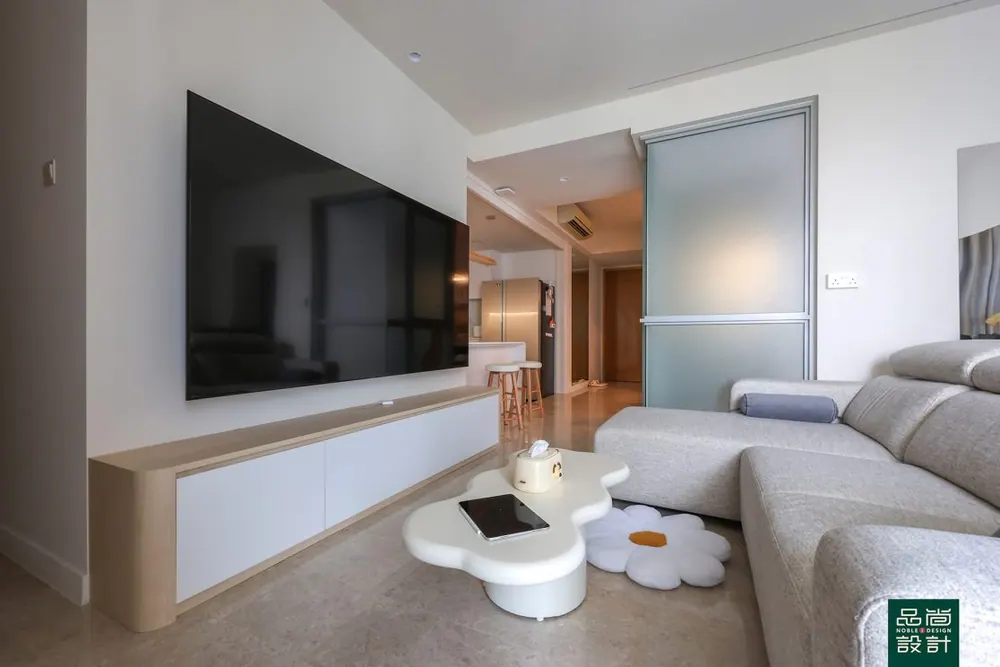 One Amber 3 Bedroom — interior by Noble Interior Design