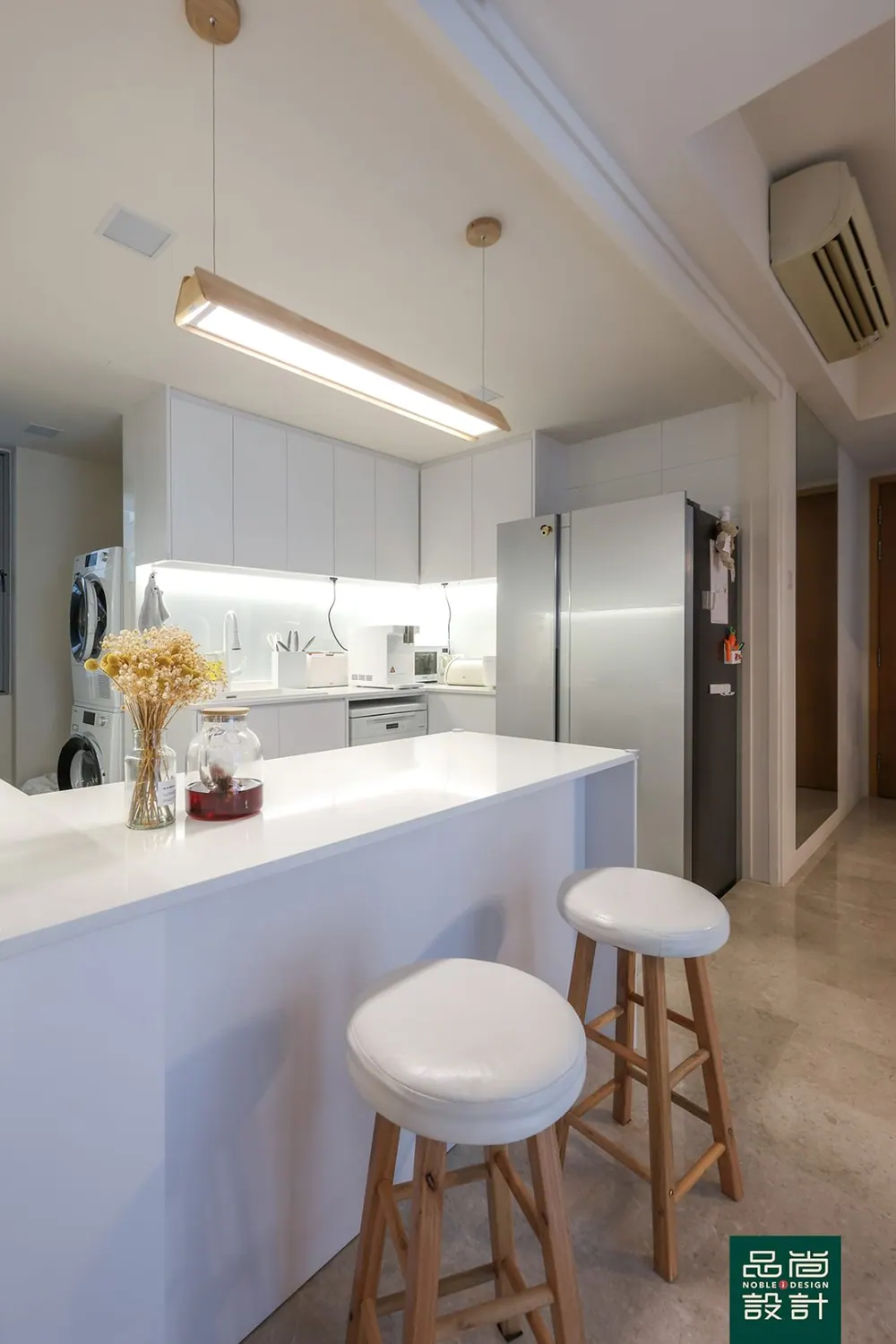 One Amber 3 Bedroom — interior by Noble Interior Design