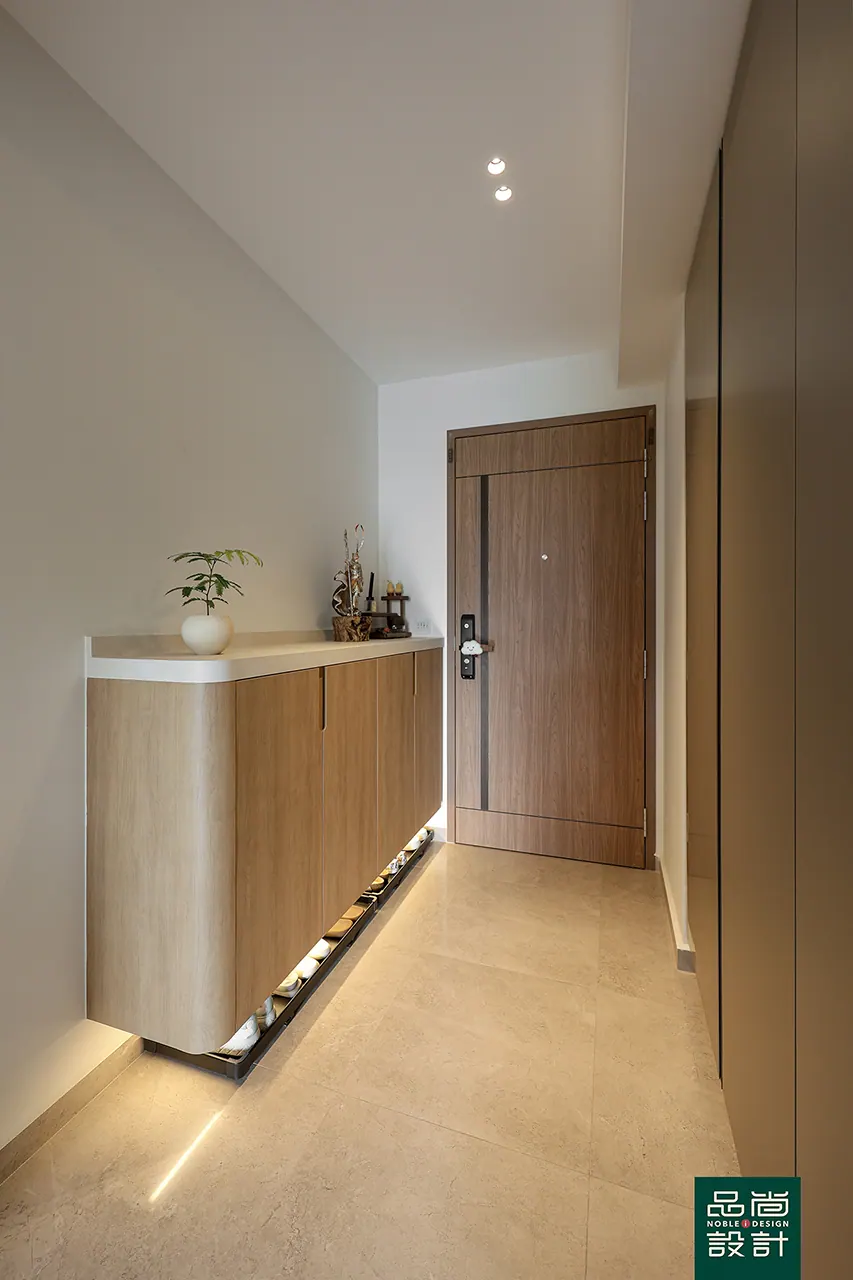 Parc Central Residences 3 Bedroom — interior by Noble Interior Design
