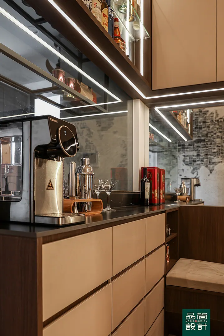 Parc Clematis 3 Bedroom — interior by Noble Interior Design