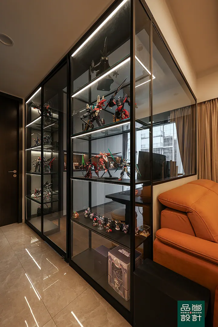 Parc Clematis 3 Bedroom — interior by Noble Interior Design