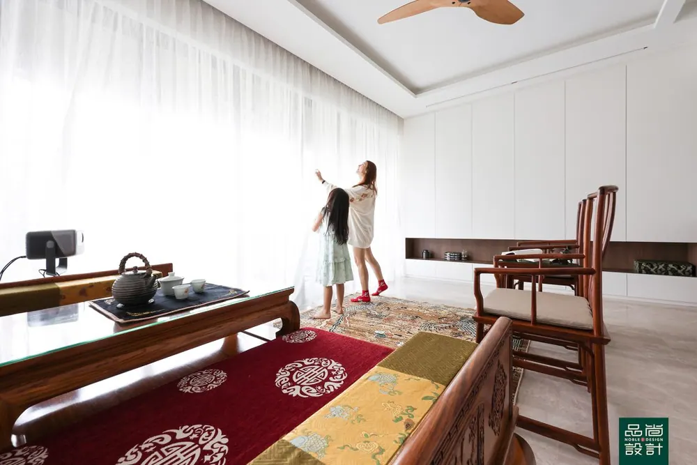 Parc Esta 5 Bedroom — interior by Noble Interior Design