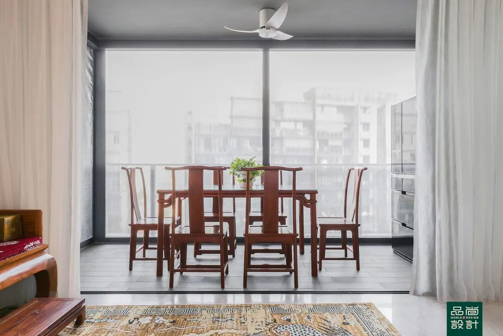 Parc Esta 5 Bedroom — interior by Noble Interior Design