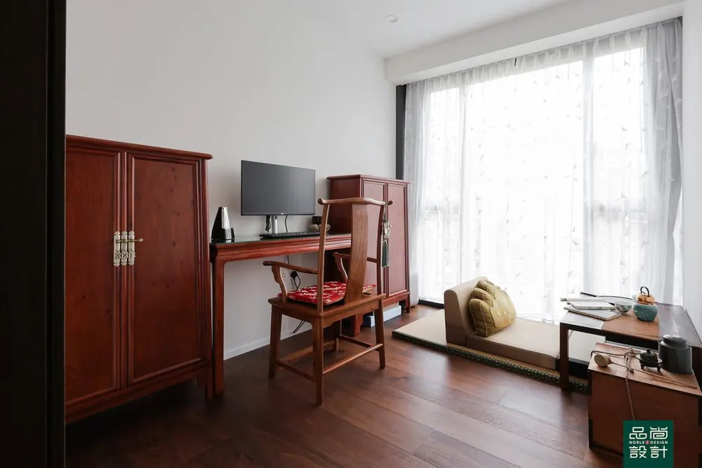 Parc Esta 5 Bedroom — interior by Noble Interior Design