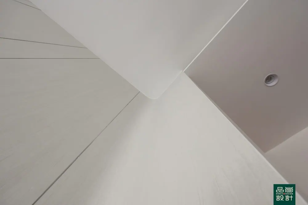 Parc Esta 5 Bedroom — interior by Noble Interior Design