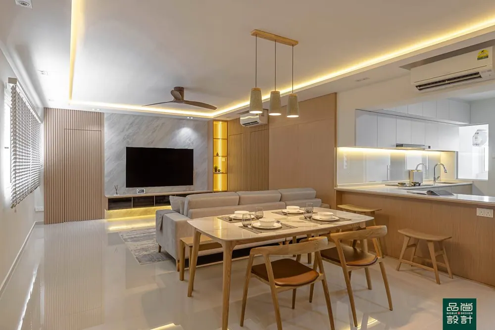 Pasir Ris 5-room — interior by Noble Interior Design (3 of 41)