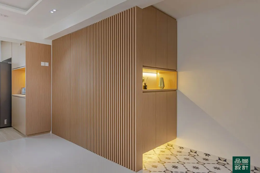 Pasir Ris 5-room — interior by Noble Interior Design (8 of 41)