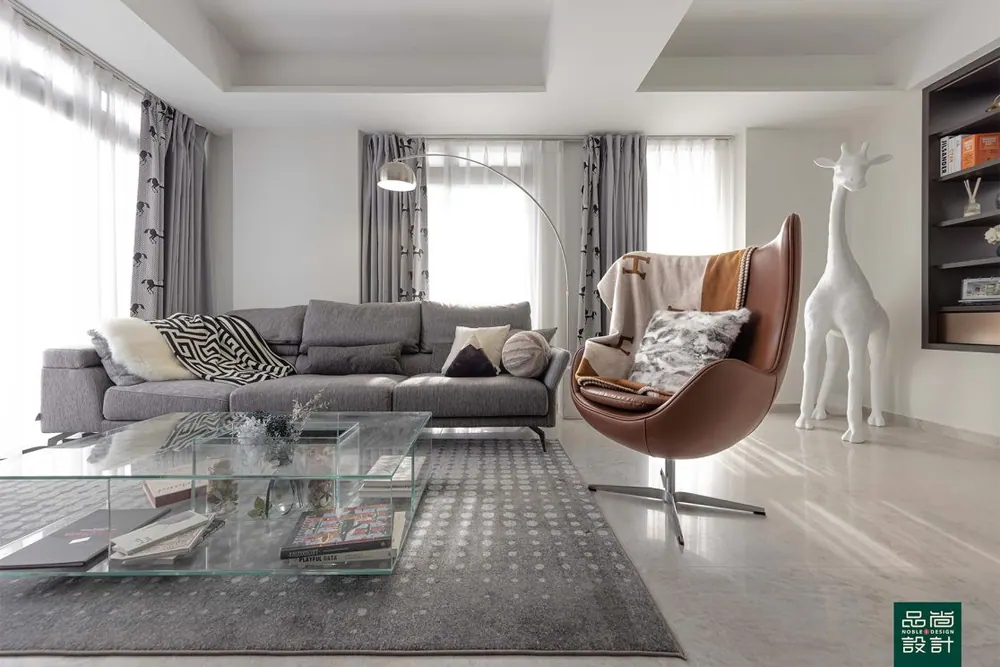 3-Storey Penthouse 3 Bedroom — interior by Noble Interior Design (5 of 35)