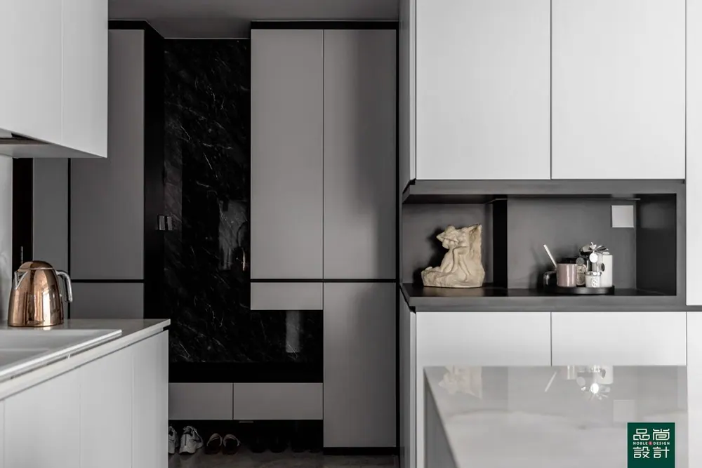 3-Storey Penthouse 3 Bedroom — interior by Noble Interior Design (13 of 35)