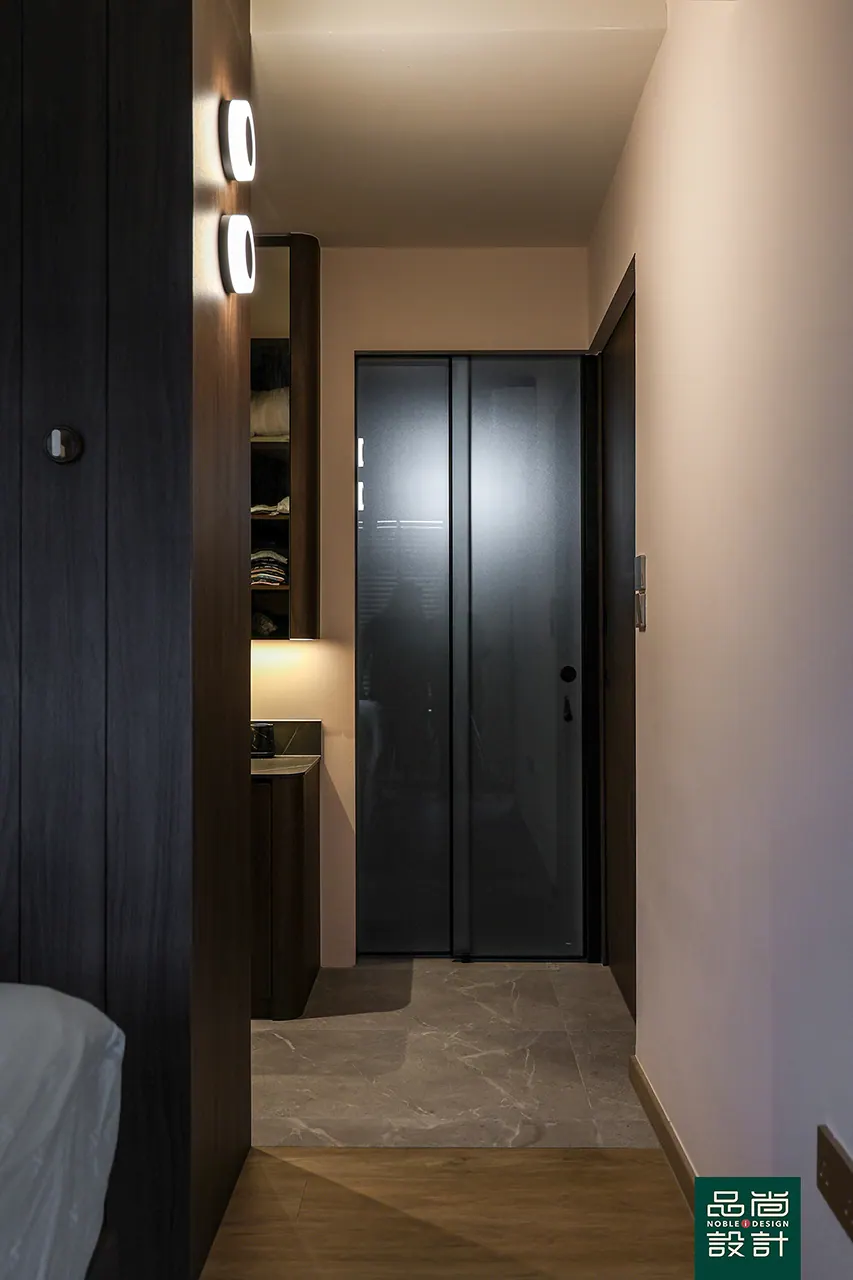 Point Crown 4-room — interior by Noble Interior Design (33 of 40)