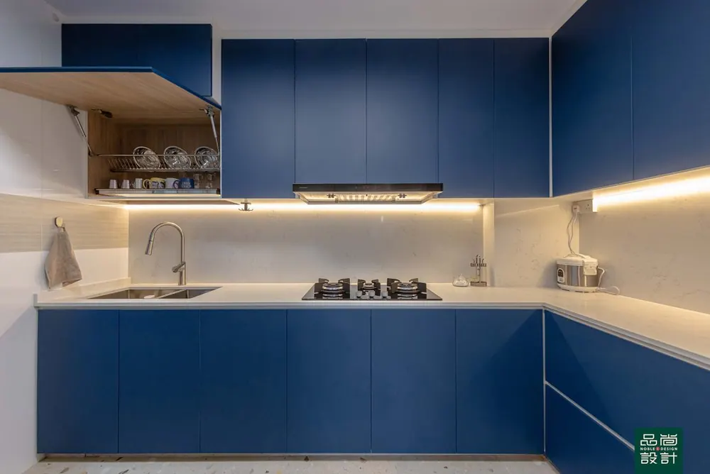Hougang Parkedge 4-room — interior by Noble Interior Design