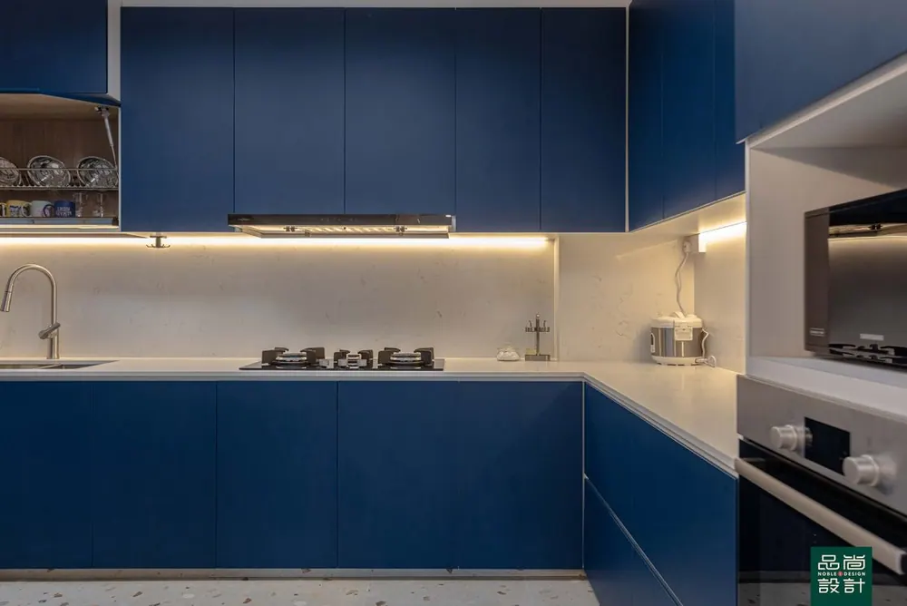 Hougang Parkedge 4-room — interior by Noble Interior Design