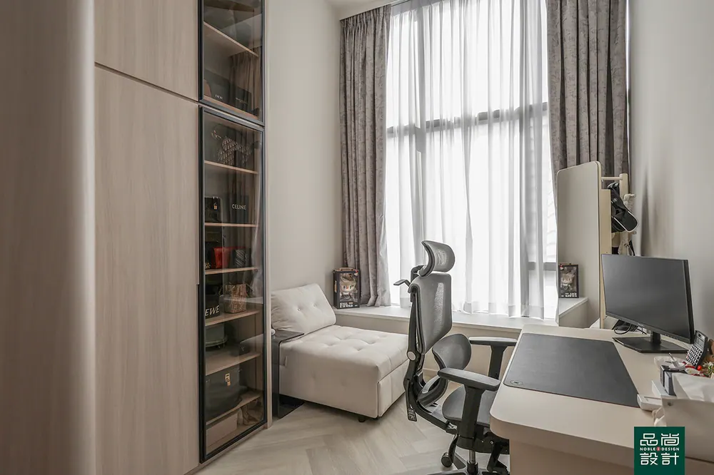 Silversea 3 Bedroom — interior by Noble Interior Design