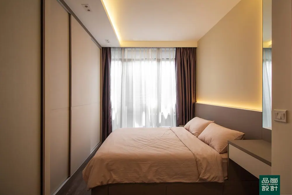 Symphony Suites 3 Bedroom — interior by Noble Interior Design
