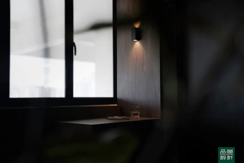 Modern Industrial Themed Bachelor Pad，品尚设计完工项目（第 6 张，共 31 张）