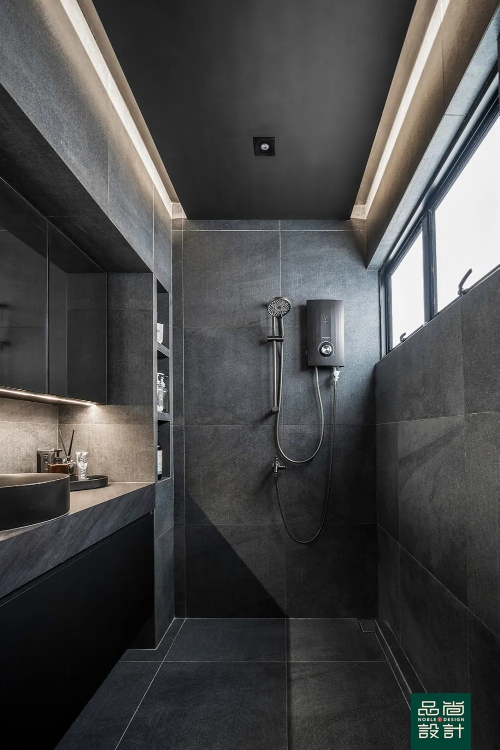 Modern Industrial Themed Bachelor Pad，品尚设计完工项目（第 28 张，共 31 张）