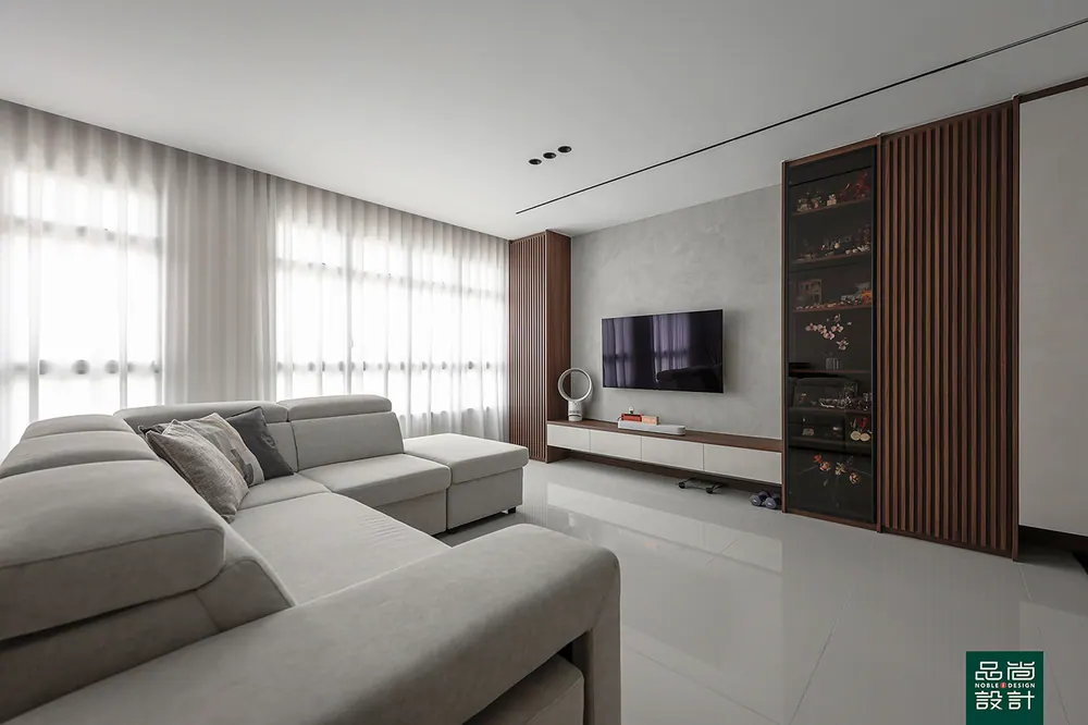 Tampines GreenGlade 5-room — interior by Noble Interior Design