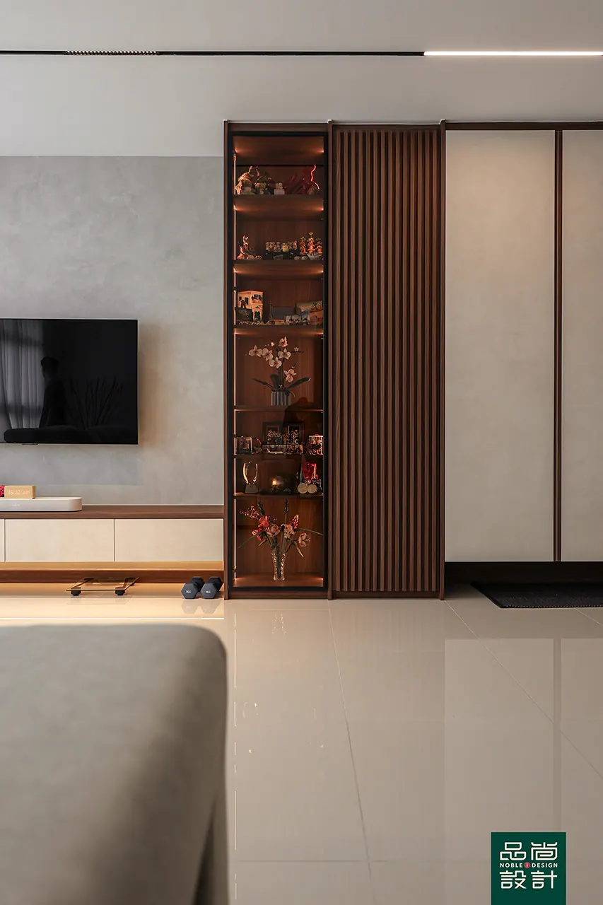 Tampines GreenGlade 5-room — interior by Noble Interior Design