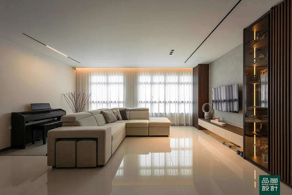 Tampines GreenGlade 5-room — interior by Noble Interior Design