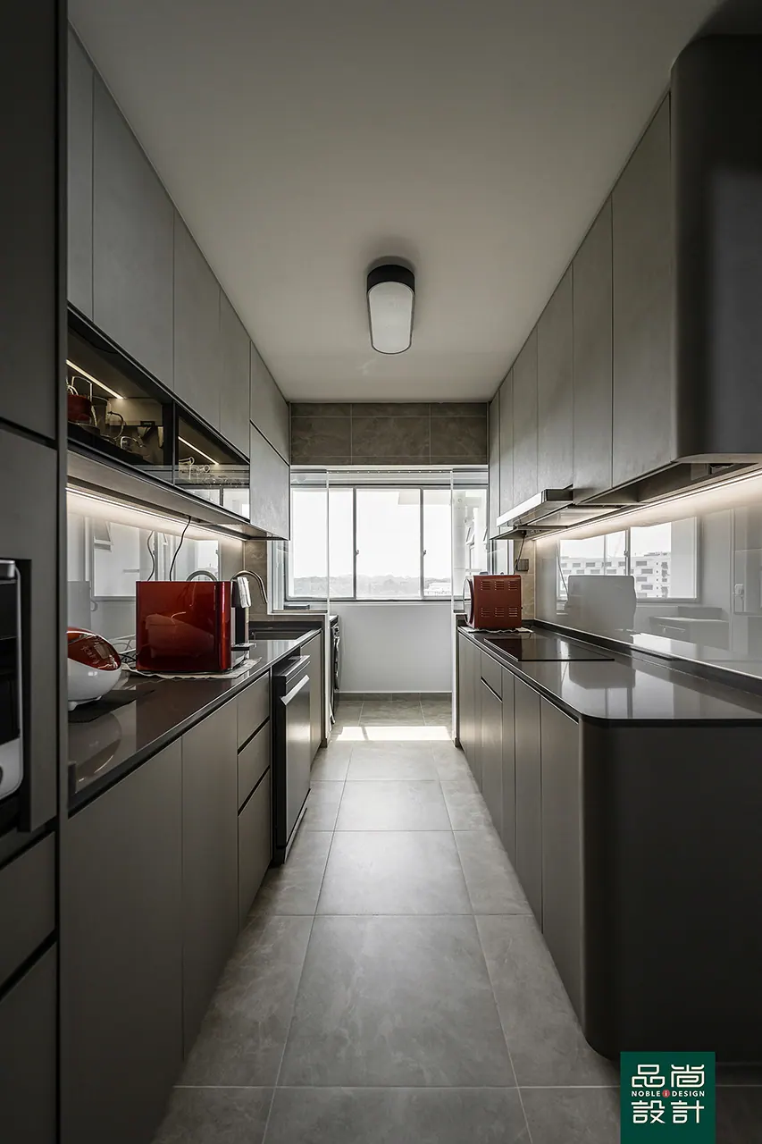 Tampines GreenGlade 5-room — interior by Noble Interior Design