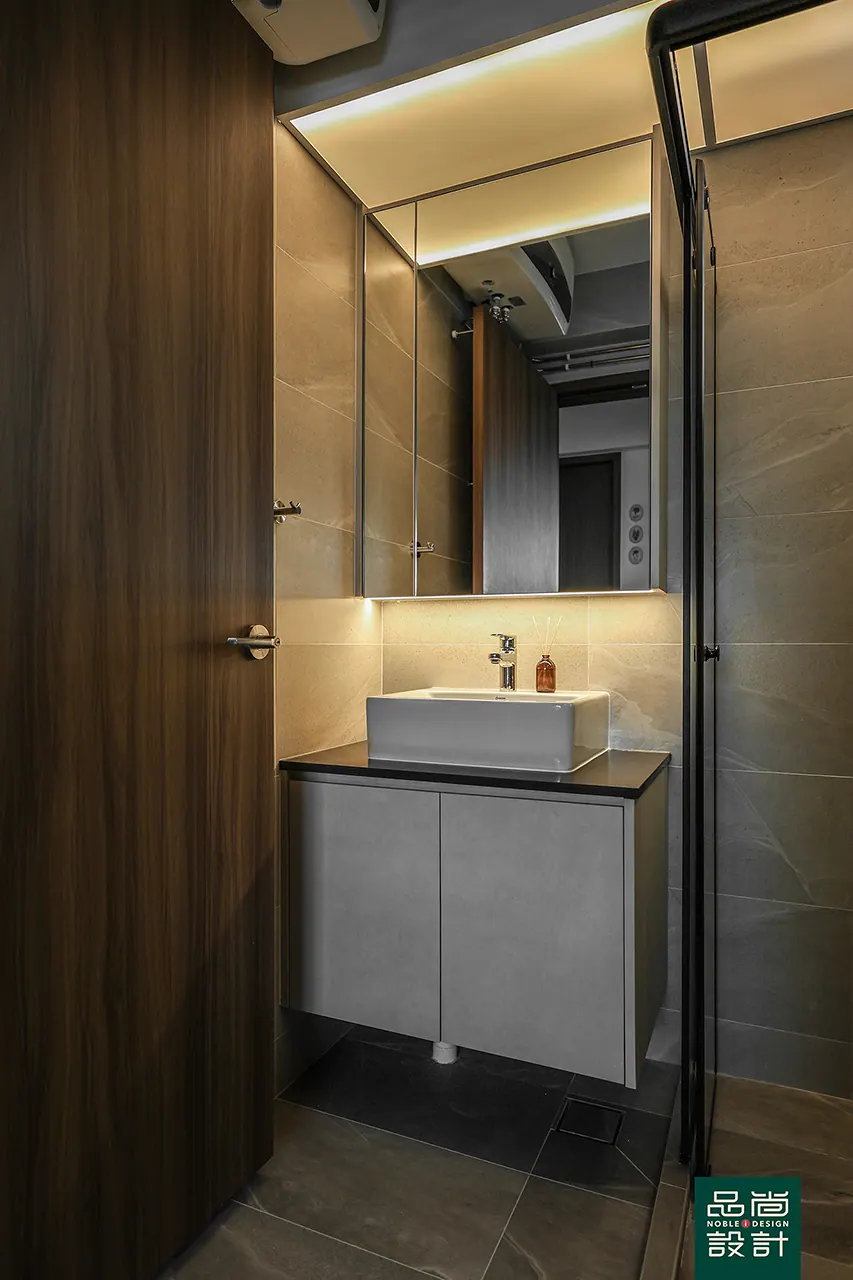 Tampines GreenGlade 5-room — interior by Noble Interior Design