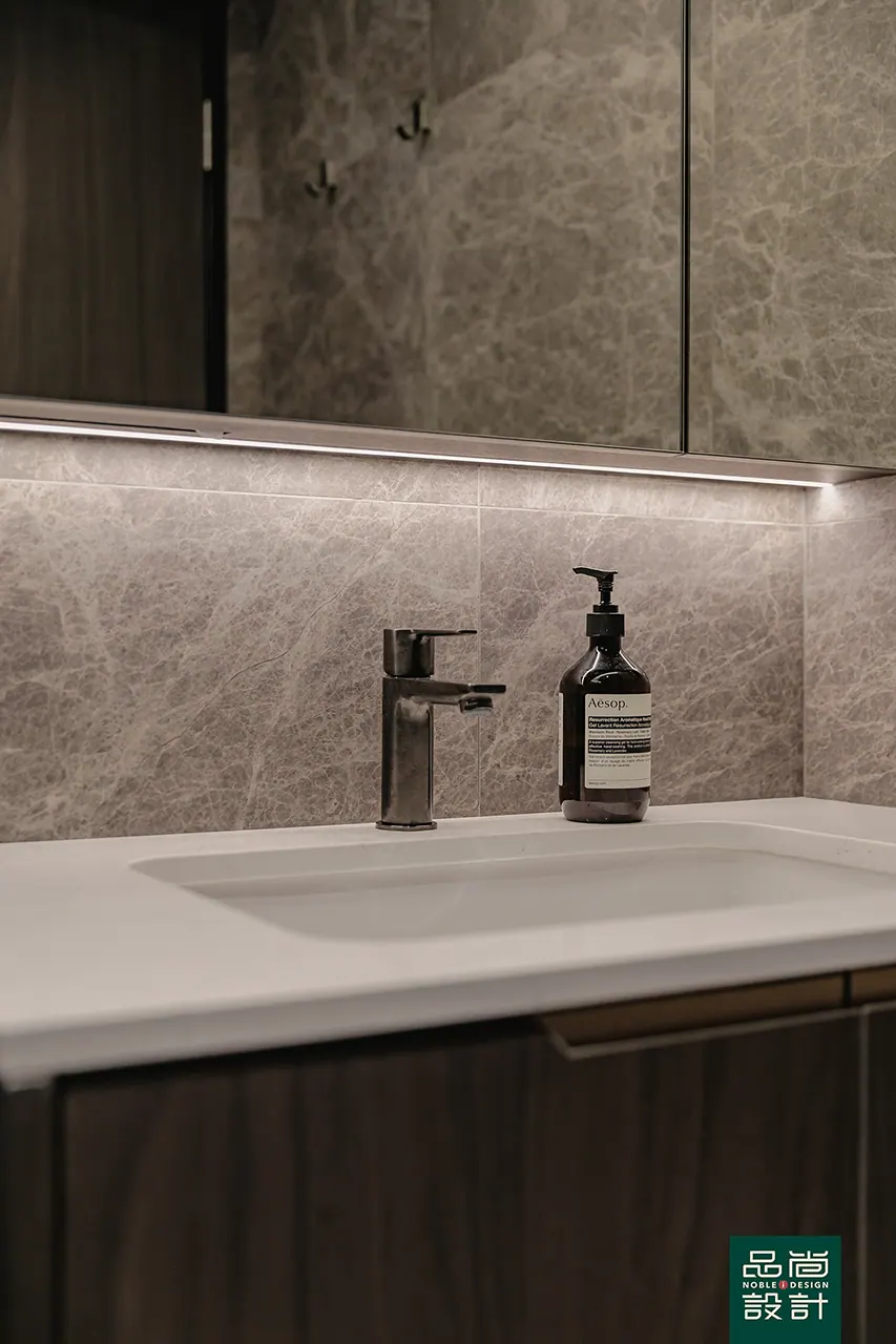 Tampines GreenRidges 4-room — interior by Noble Interior Design