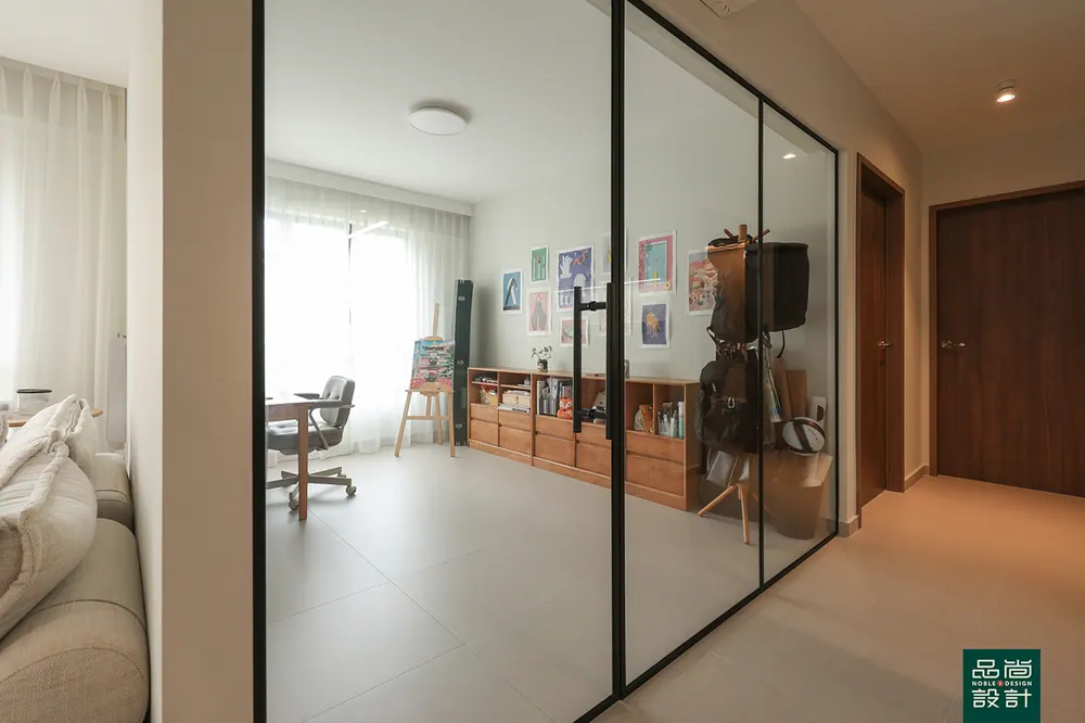 Tampines GreenVines 5-room — interior by Noble Interior Design
