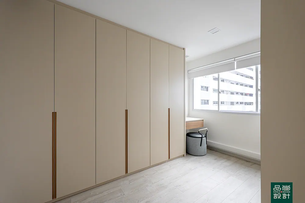 Tampines Vista 5-room — interior by Noble Interior Design